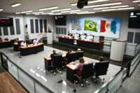 Plenário aprova reajuste de 5,5% no salário dos servidores municipais 