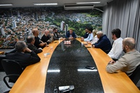 Equipe do 1º Distrito Policial apresenta demandas aos vereadores