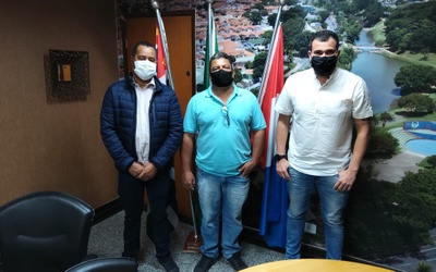 Vereador de Salinas visita a Câmara de Indaiatuba