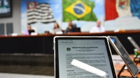 Vereador defende assistência digital aos idosos e a cidadãos com dificuldades com informática